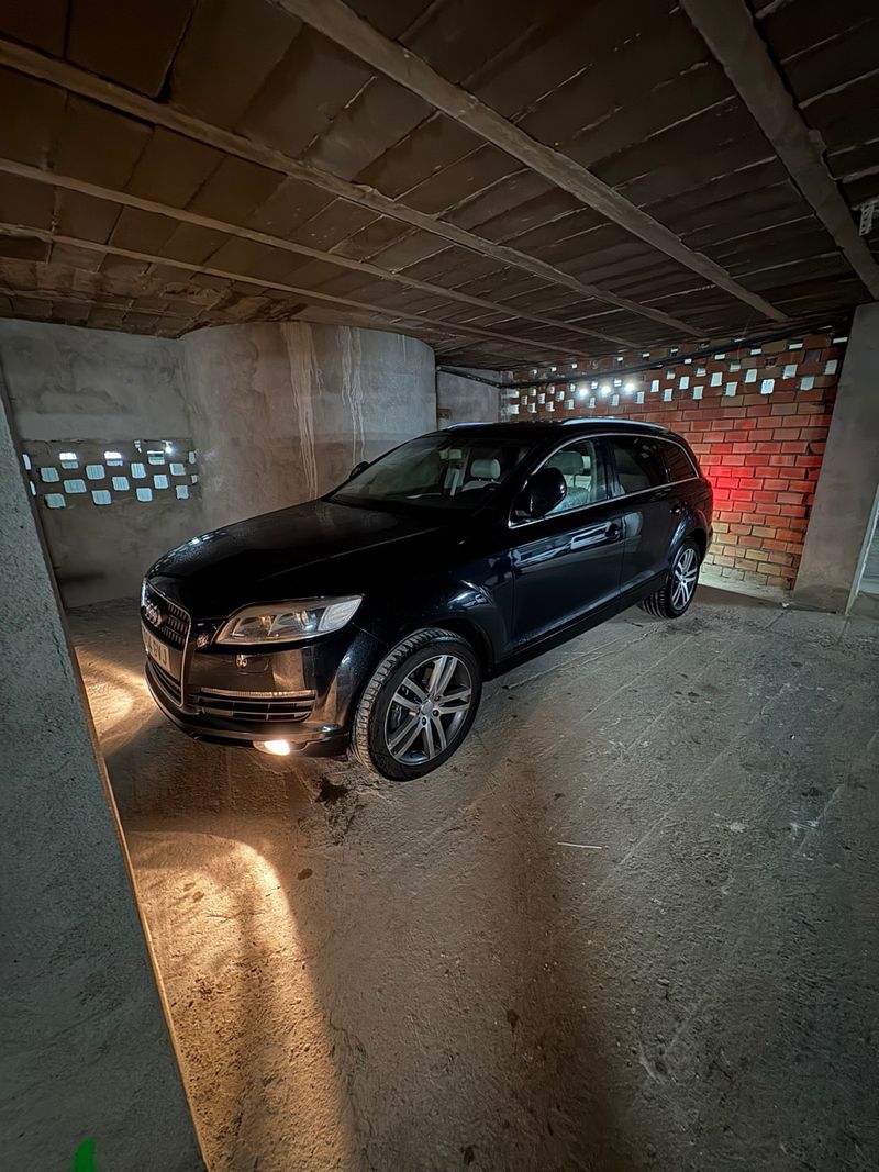 Audi Q7 2006 - foto 1