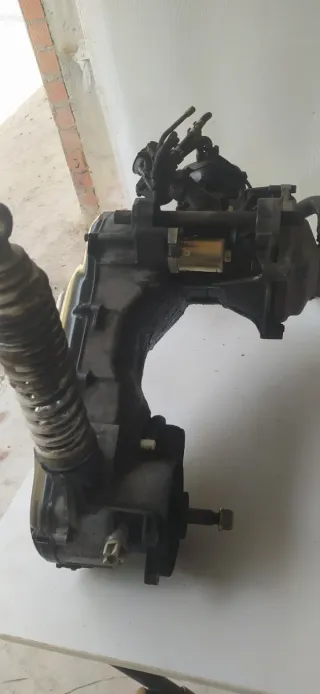 Motor de Aprilia SR Racing