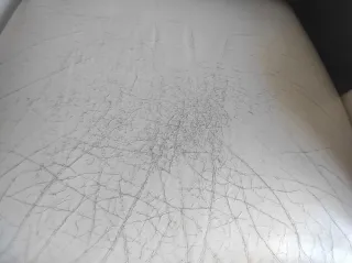 REGALO:Sofá relax de piel blanca 3 plazas.