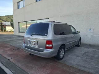 KIA Carnival 2004