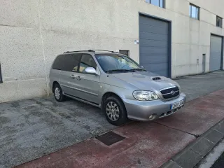 KIA Carnival 2004