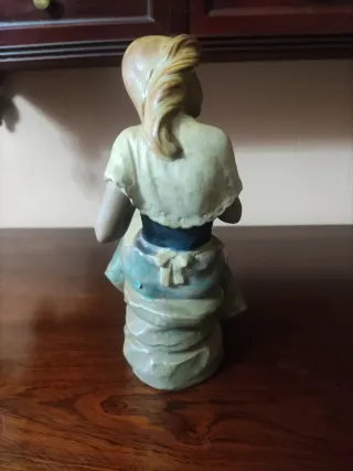 Figura porcelana Nao Daisa 1985