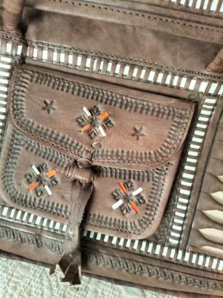 Bolso artesanal marroquí de cuero
