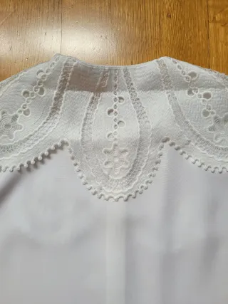 Camisa Sfera con cuello de encaje