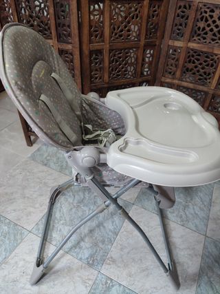 Trona plegable para bebé