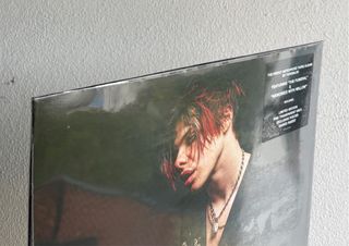 Yungblud - Yungblud Indie Pink Signed Vinyl