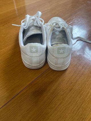 Sneakers Converse bianche Taglia 31.5