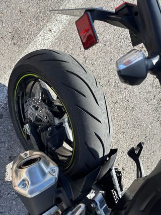 Kawasaki Z900 2020 Negra y Verde