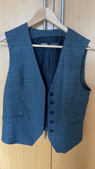 Chaleco cuadros Zara