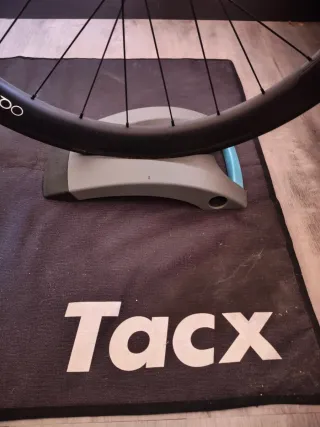 Rodillo Tacx Flow Smart