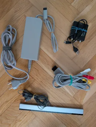 Nintendo Wii Blanca con Accesorios y Juegos