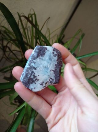 Larimar grezzo naturale