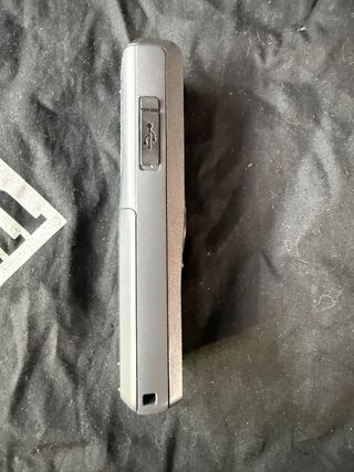 Grabadora digital Sony ICD-P530F — Funcionando