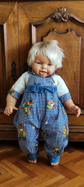 Muñeca bebé de tela 60 cm