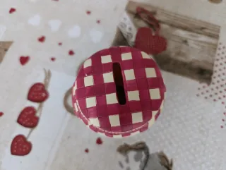 Salvadanaio a forma di marmellata