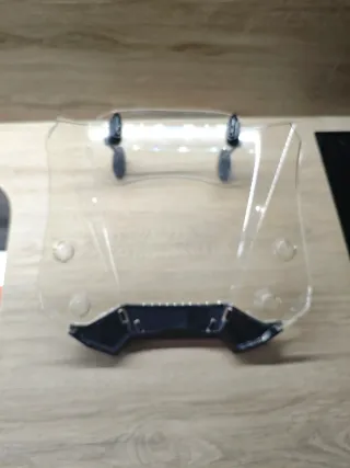 Cúpula Suzuki V-Strom 650 2017 con difusor