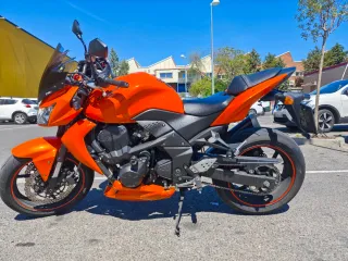 Kawasaki Z750