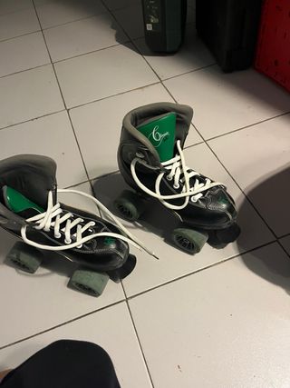 Patines Clásicos 4 Ruedas Negros