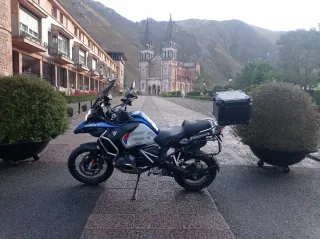 BMW R 1250 GS Adventure HP, con Tractive