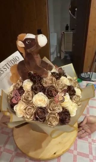 Ramo de rosas eternas