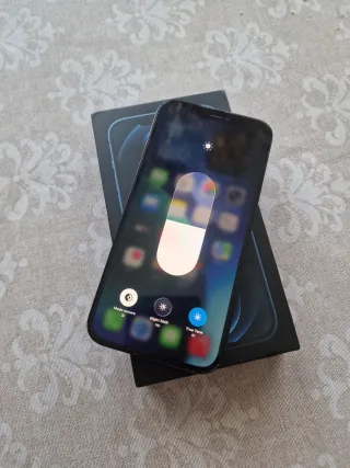 iPhone 12 Pro Max 256GB Dorado 100% batería