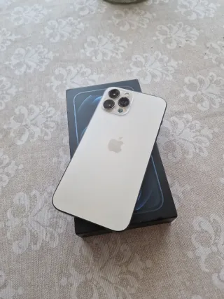 iPhone 12 Pro Max 256GB Dorado 100% batería