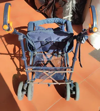 Sillita de paseo Nurse azul tipo bastón