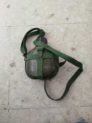 Cantimplora de aluminio verde