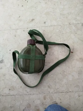 Cantimplora de aluminio verde