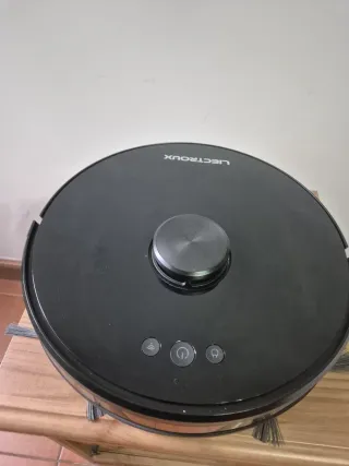 Robot aspirapolvere lavapavimenti LIECTROUX XR50