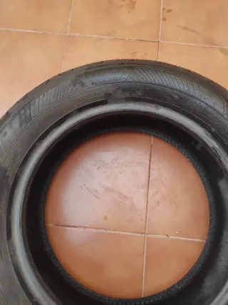 Neumático Goodyear 205/60 R16 92H