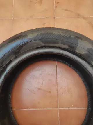 Neumático Goodyear 205/60 R16 92H