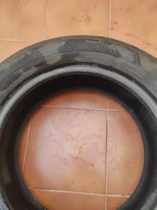 Neumático Goodyear 205/60 R16 92H