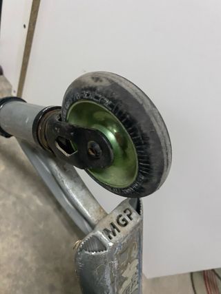 Patinete MGP Aluminio Diseño Calaveras