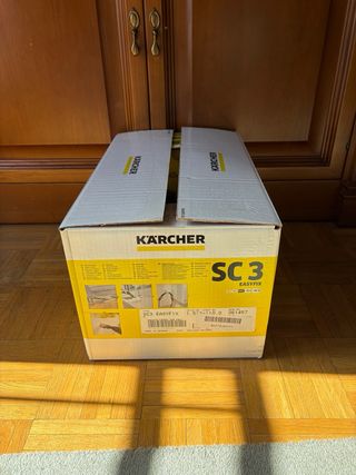Limpiadora a vapor Karcher SC3 + complementos