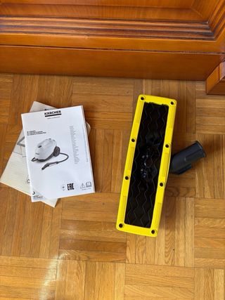 Limpiadora a vapor Karcher SC3 + complementos