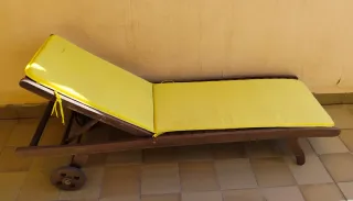 Tumbonas de madera para terraza