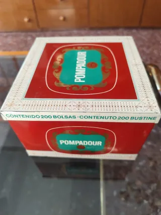 Caja Metálica Pompadour - Teteras