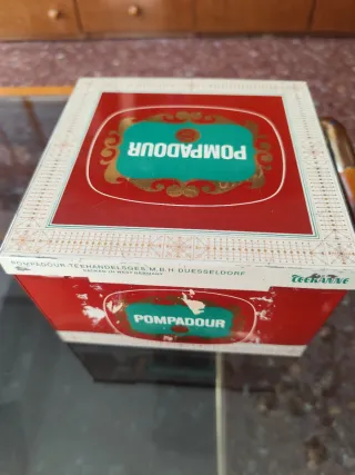 Caja Metálica Pompadour - Teteras