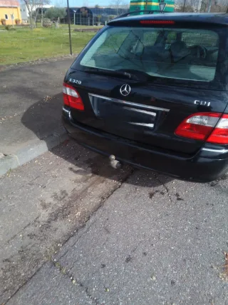 Mercedes-Benz Clase E 2003