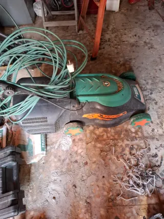 Cortacésped Eléctrico Black+Decker