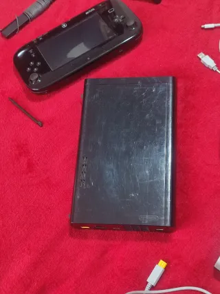 Nintendo Wii U Negra + 5 Juegos