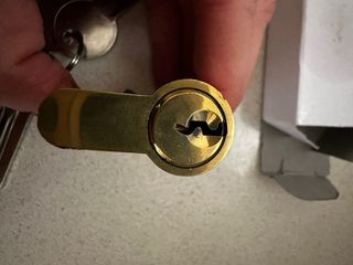 Serratura a cilindro con 3 chiavi