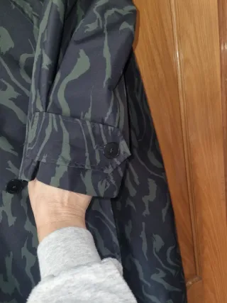 Gabardina Bimba y Lola Estampada