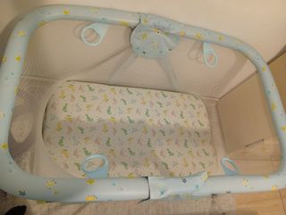 Cuna de bebé como nueva