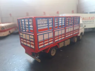 Camión Barreiros 1:43 Artesanal