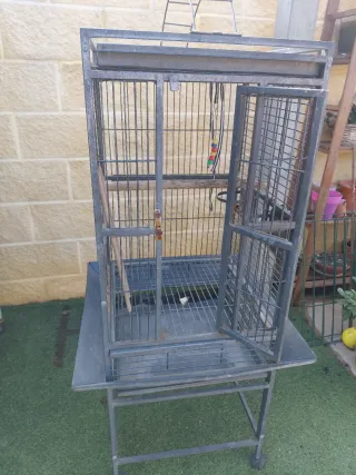 Jaula grande para loros y aves