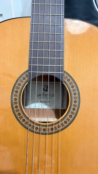 Guitarra Admira