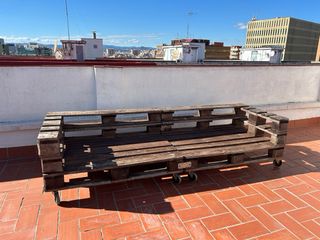 Sofá Palet con Ruedas