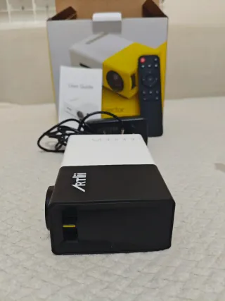 Proyector LED Blanco y Amarillo